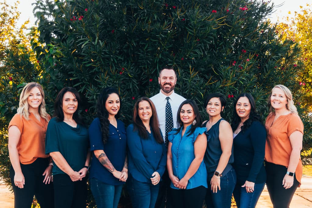 Top Reasons to Choose Sky View Dental Dentist in Alamogordo New Mexico Dr. Robert S. Albiston family, cosmetic, restorative, implant, crowns, bridges, dentures, invisalign